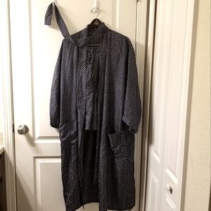 Men's silk robe and shorts